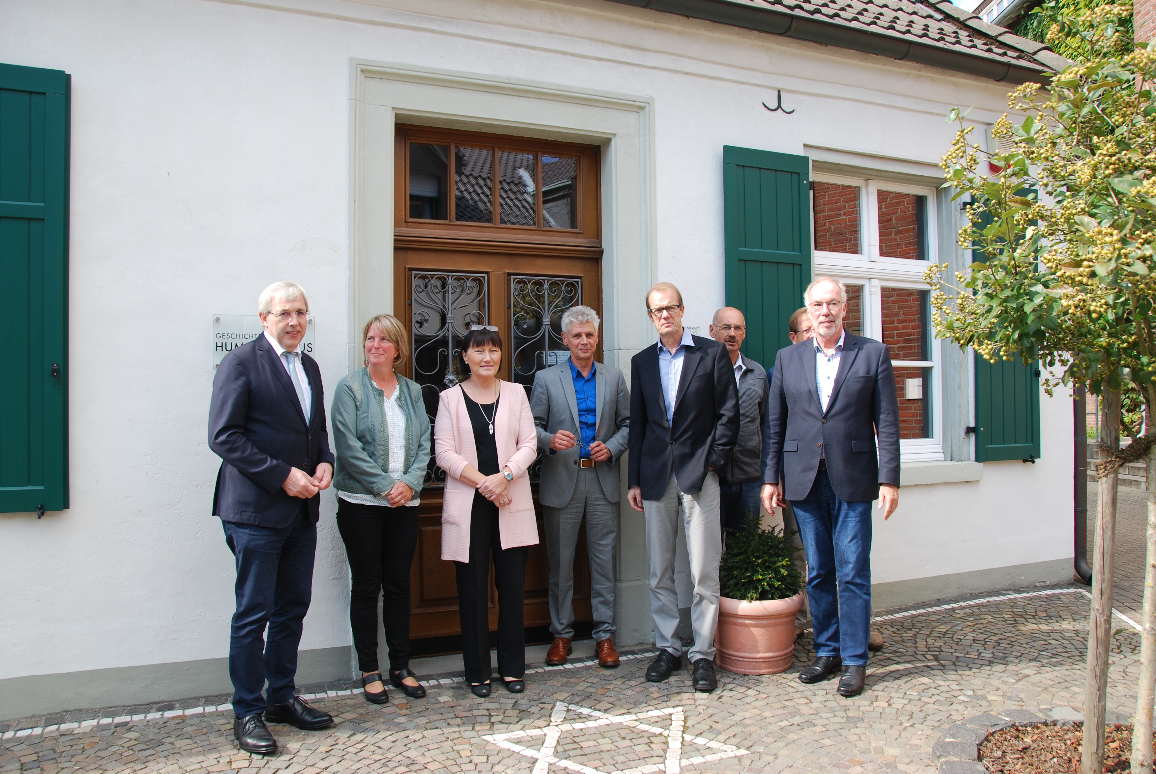 Klaus Kaiser beim Gedenkstättenbesuch im Humberghaus Dingden