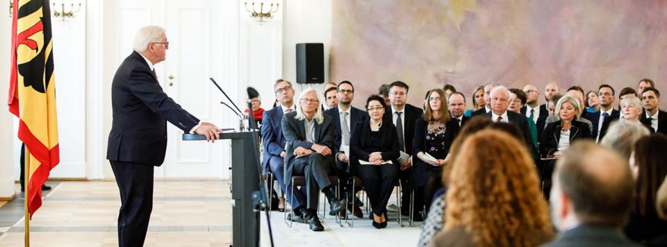 Bundespräsident Frank-Walter Steinmeier spricht am 22. Mai 2019 vor Vertreterinnen und Vertretern der Landeszentralen für politische Bildung und Ehrenamtlichen.