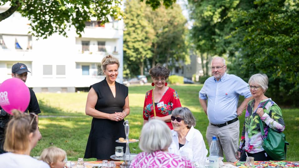 MKW 24-07-31 Anlage: Tag der Dritten Orte Lange Tafel