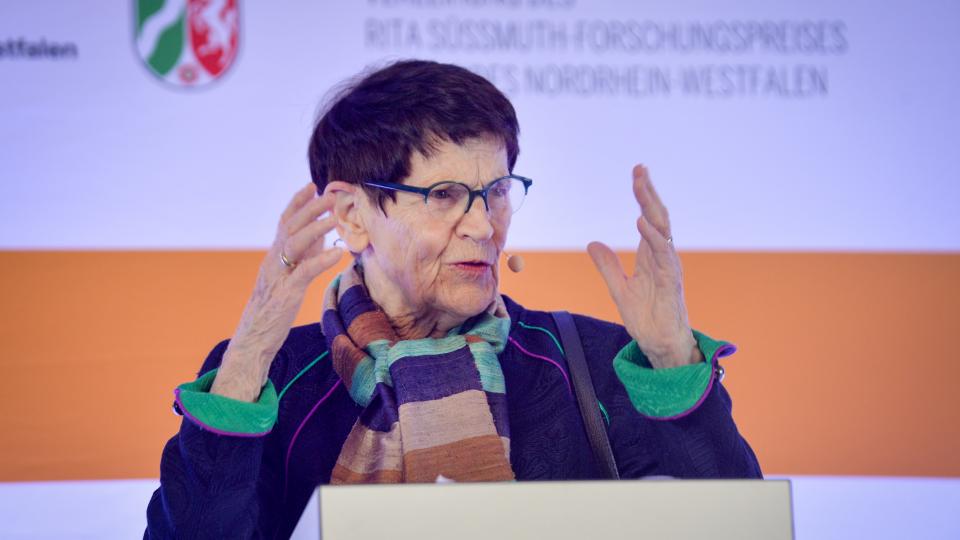 Rita Süssmuth Podium