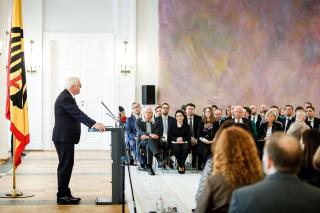 Bundespräsident Frank-Walter Steinmeier spricht am 22. Mai 2019 vor Vertreterinnen und Vertretern der Landeszentralen für politische Bildung und Ehrenamtlichen.